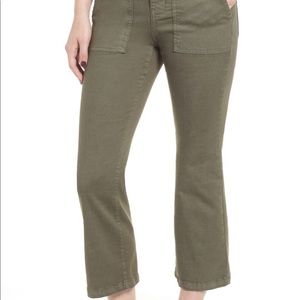 Green Cropped Flares